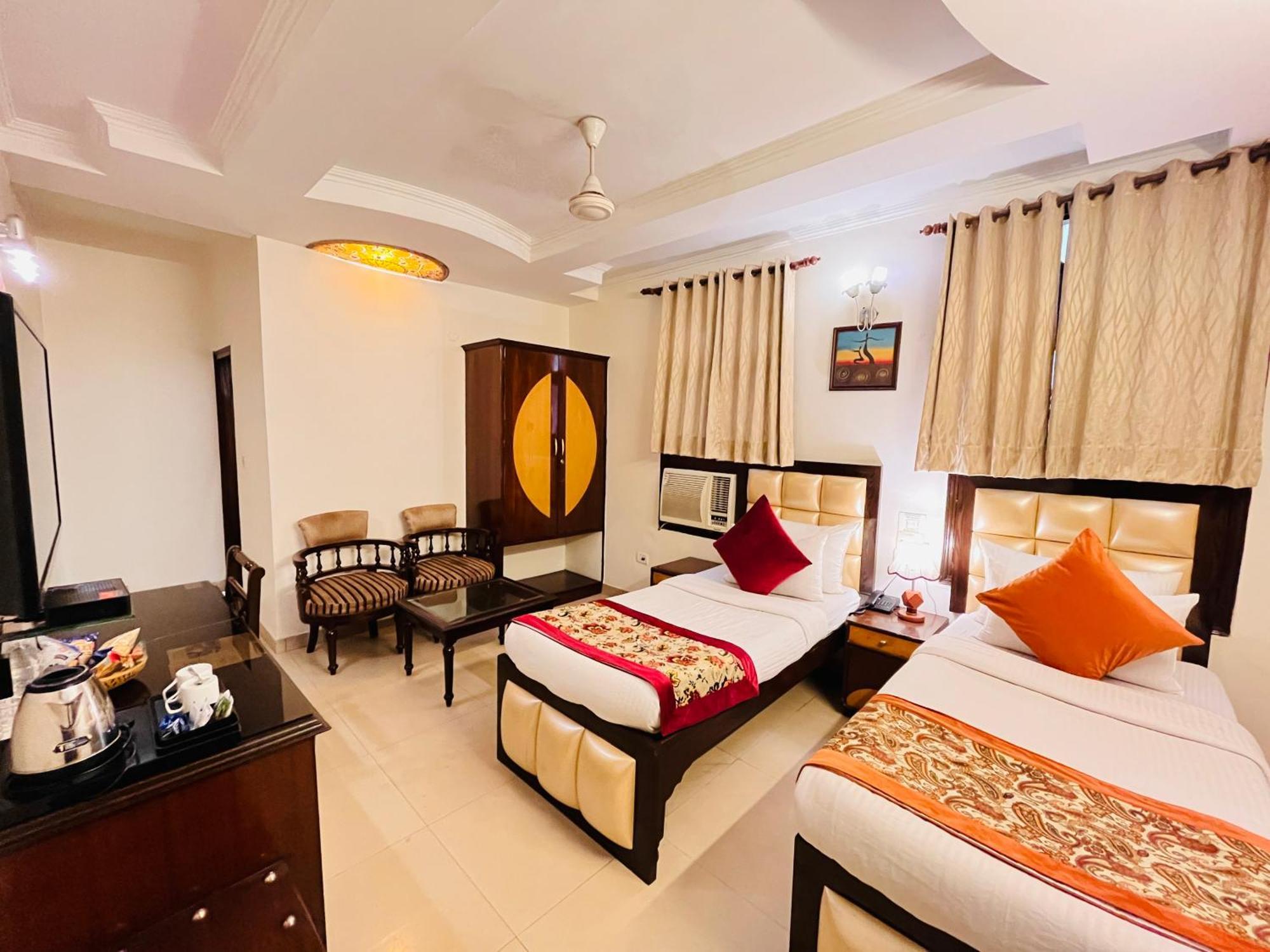 Hotel Paras - Karol Bagh Delhi Luaran gambar