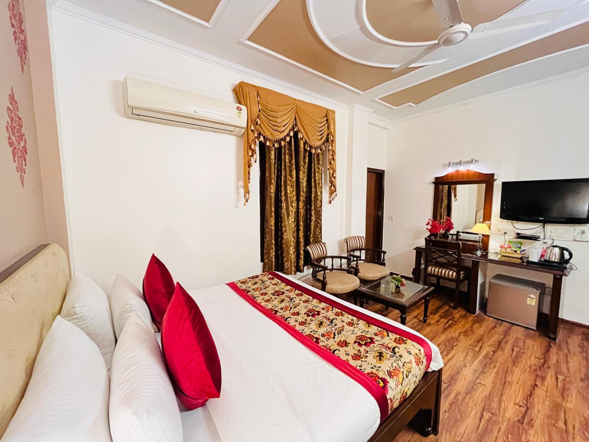 Hotel Paras - Karol Bagh Delhi Luaran gambar