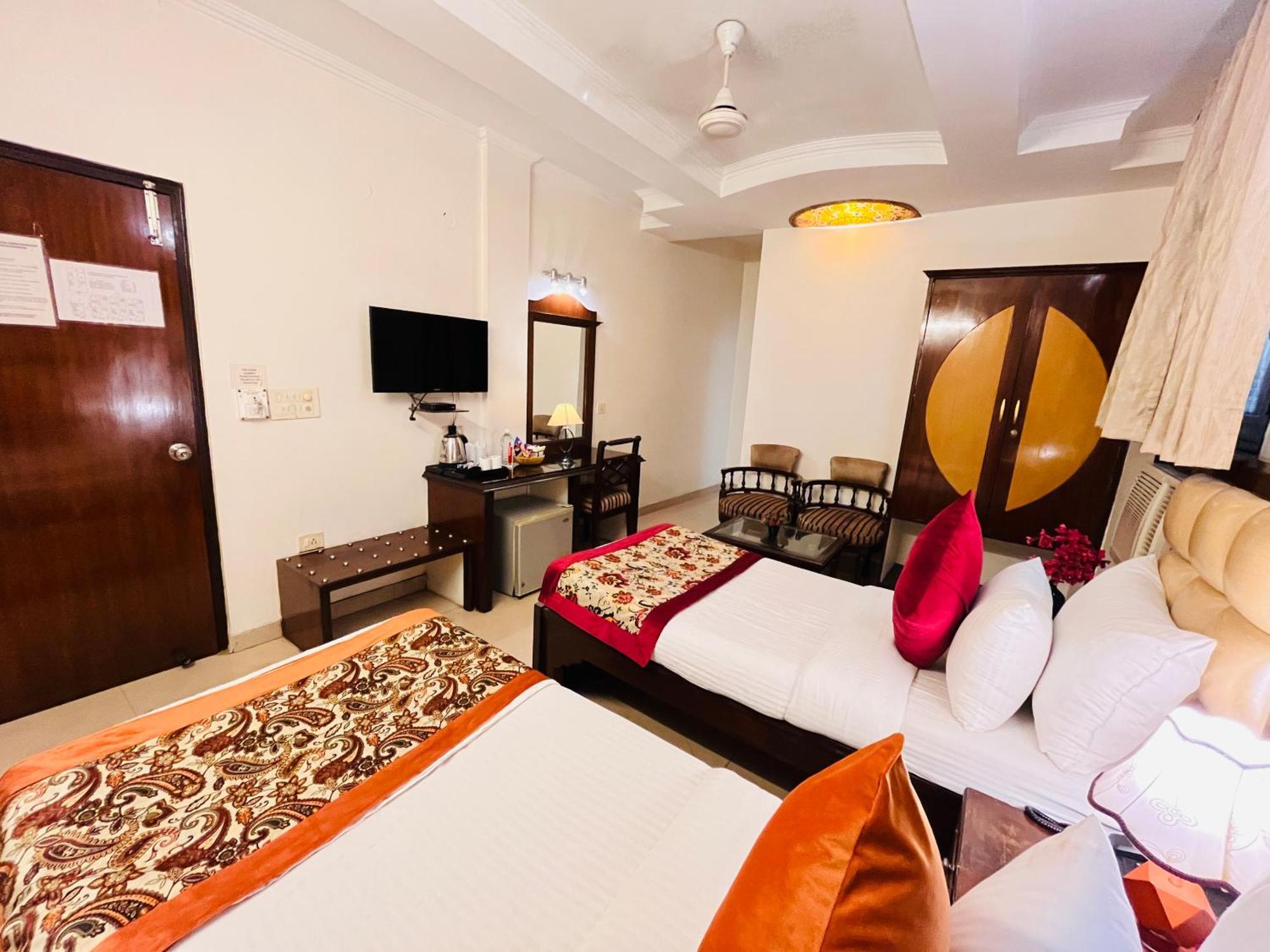Hotel Paras - Karol Bagh Delhi Luaran gambar