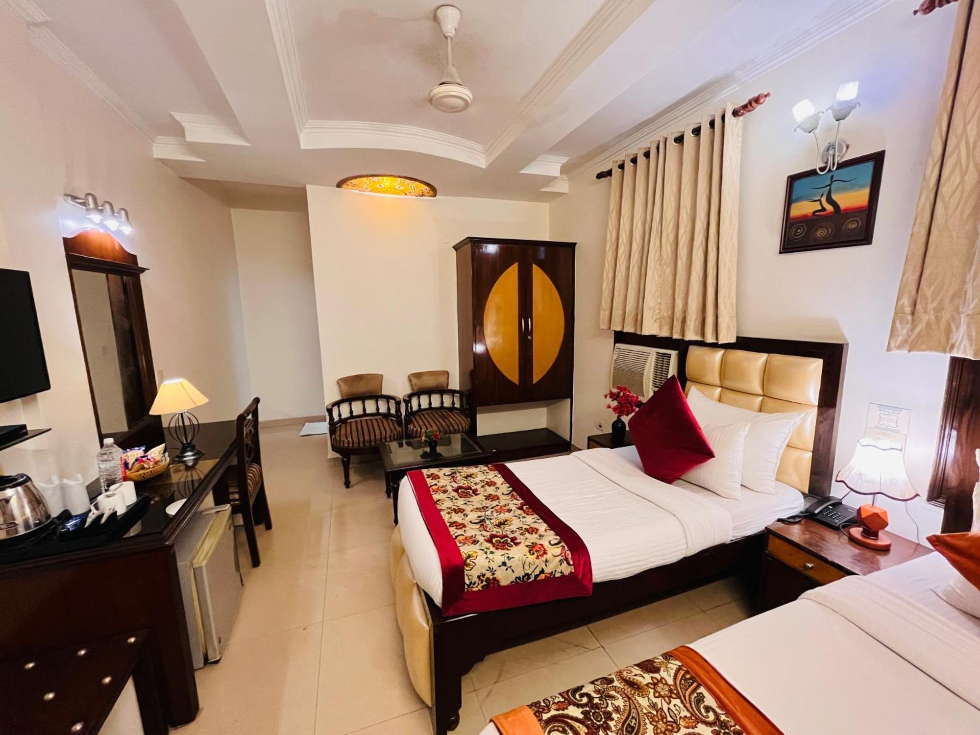 Hotel Paras - Karol Bagh Delhi Luaran gambar
