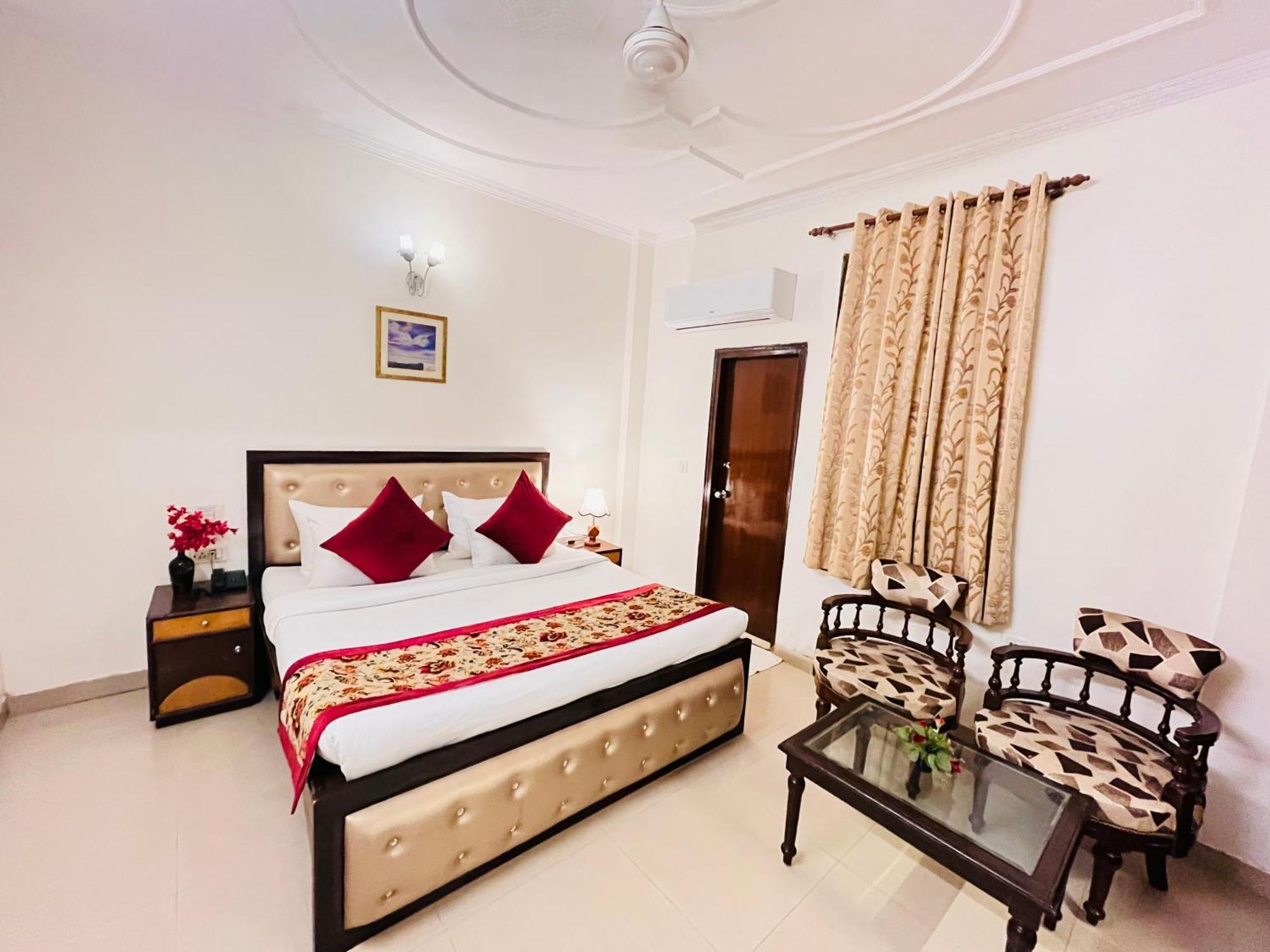 Hotel Paras - Karol Bagh Delhi Luaran gambar