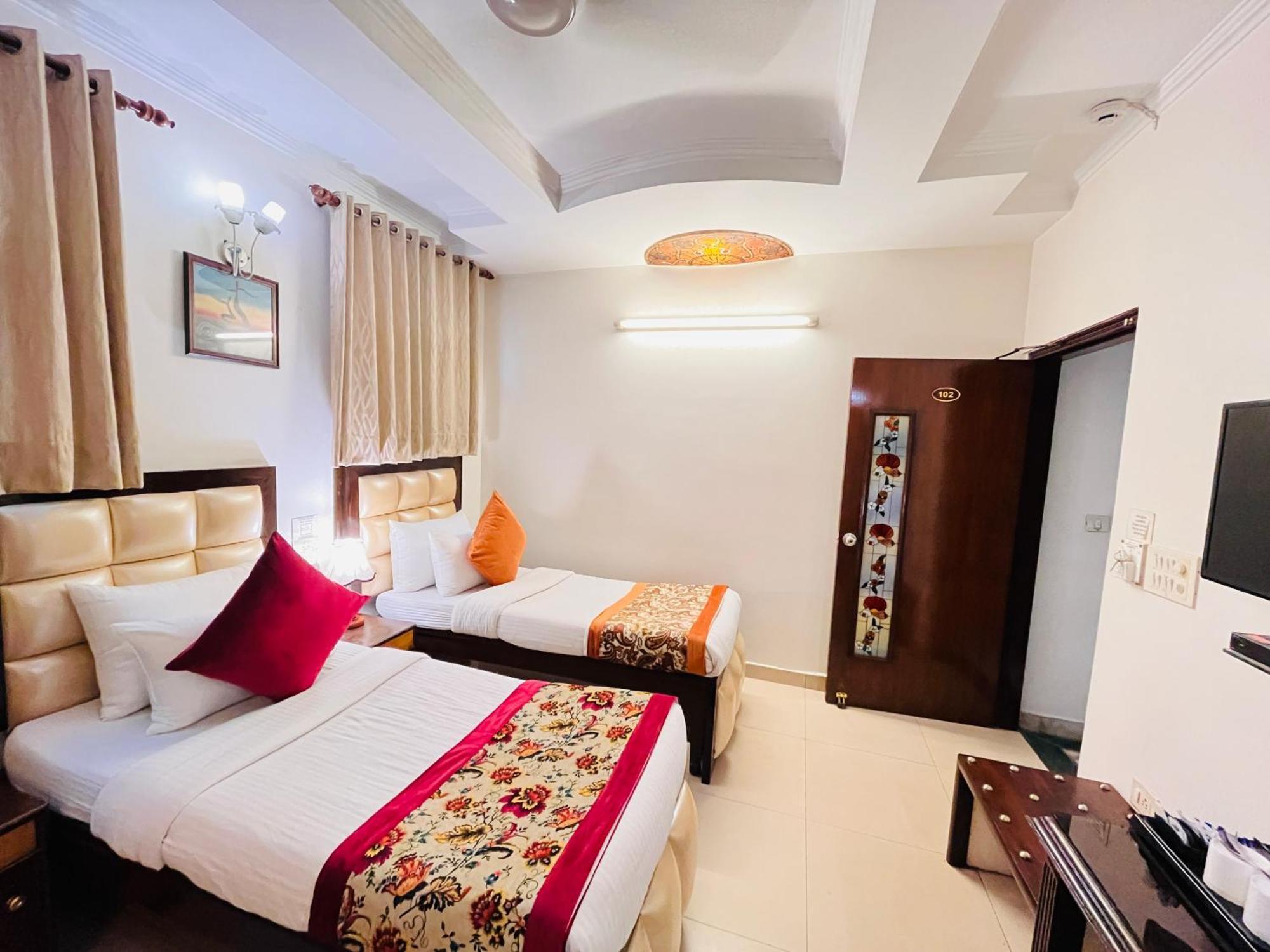 Hotel Paras - Karol Bagh Delhi Luaran gambar