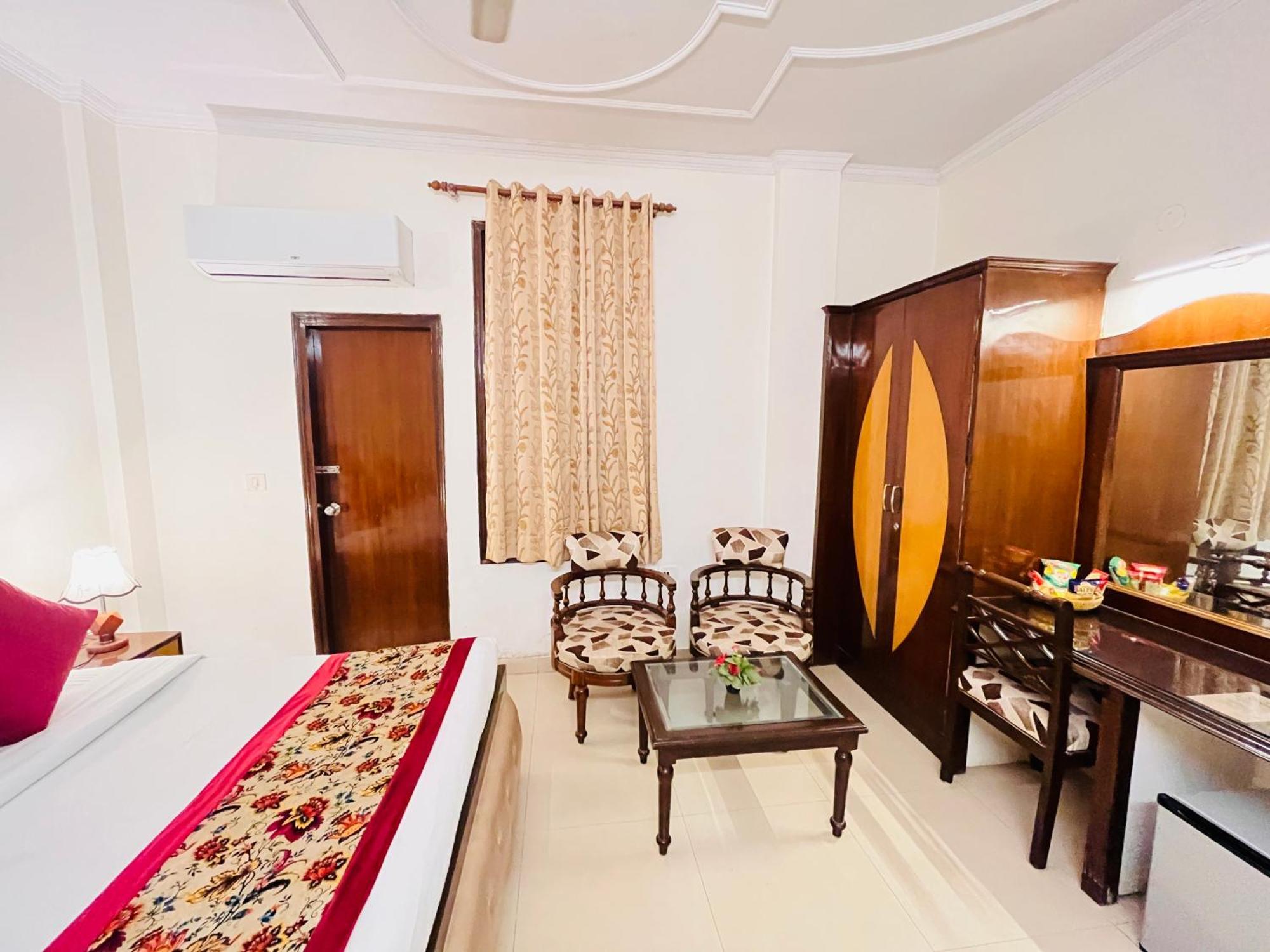 Hotel Paras - Karol Bagh Delhi Luaran gambar