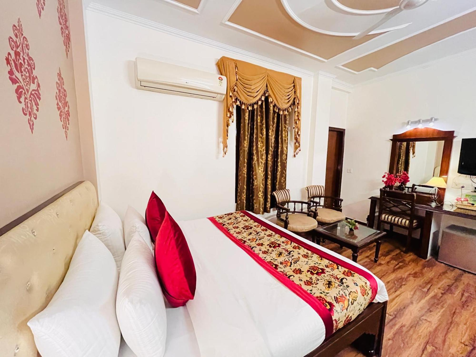Hotel Paras - Karol Bagh Delhi Luaran gambar