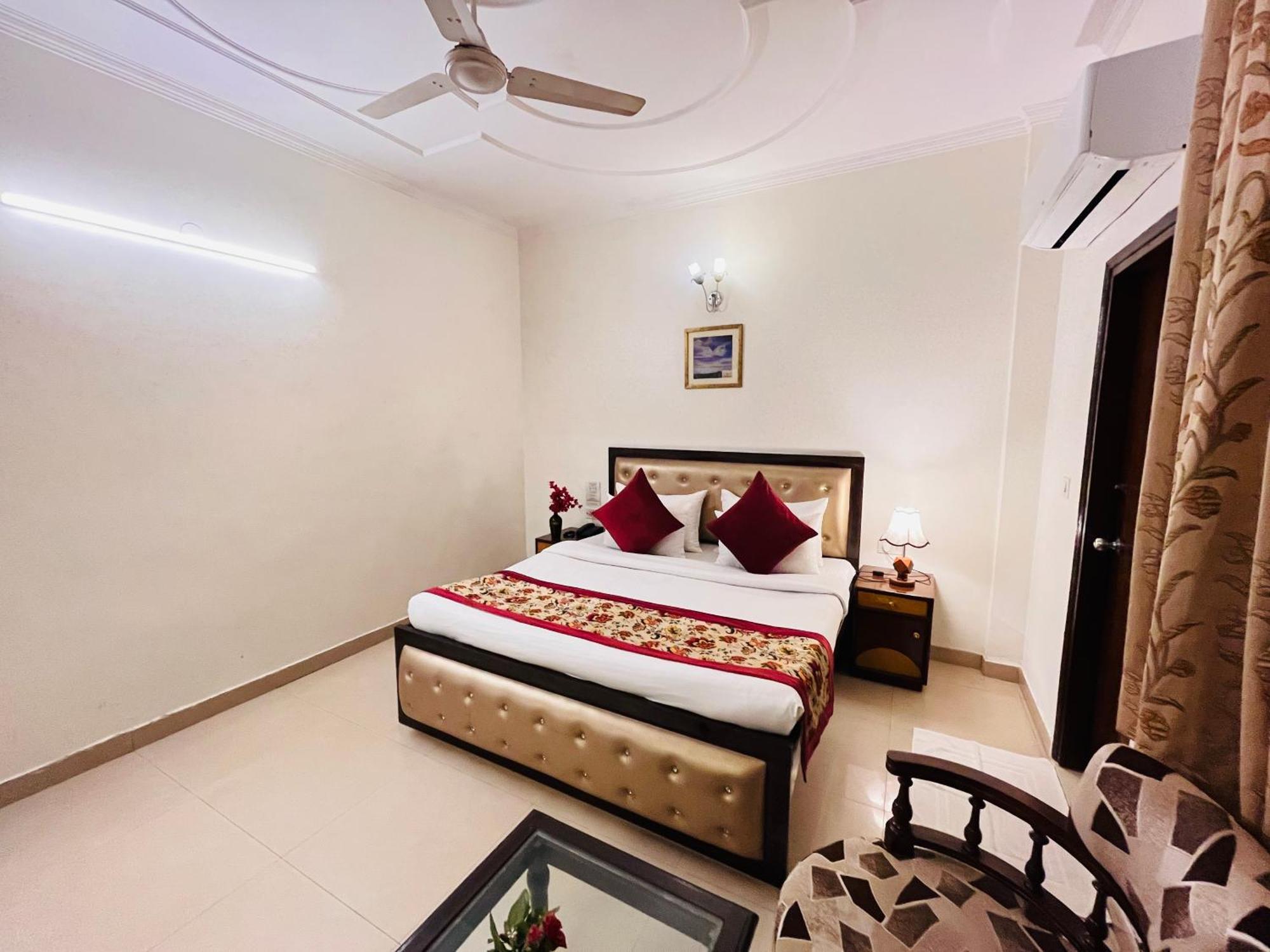 Hotel Paras - Karol Bagh Delhi Luaran gambar